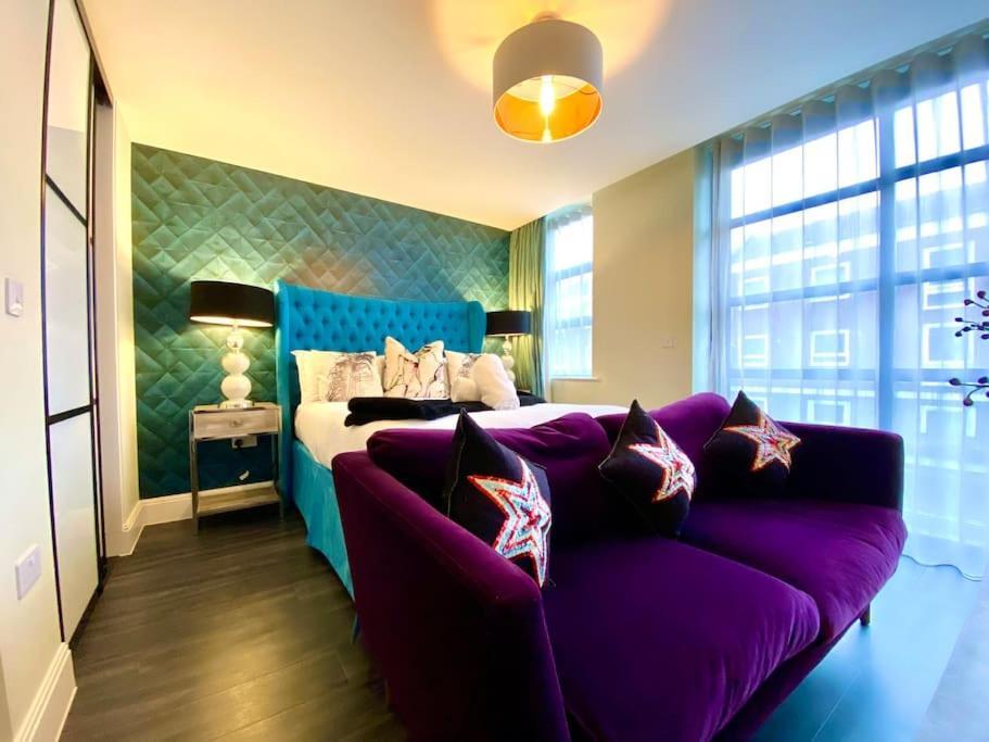 Stunning Apartment Suite - Free Parking & Wifi! Poole Eksteriør billede